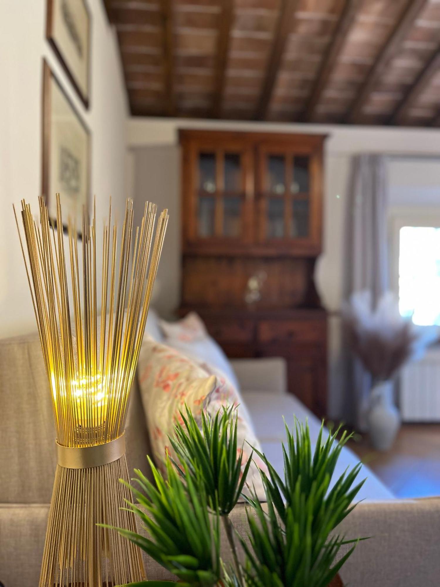 פיאטרה סנטה Residence Internazionale מראה חיצוני תמונה