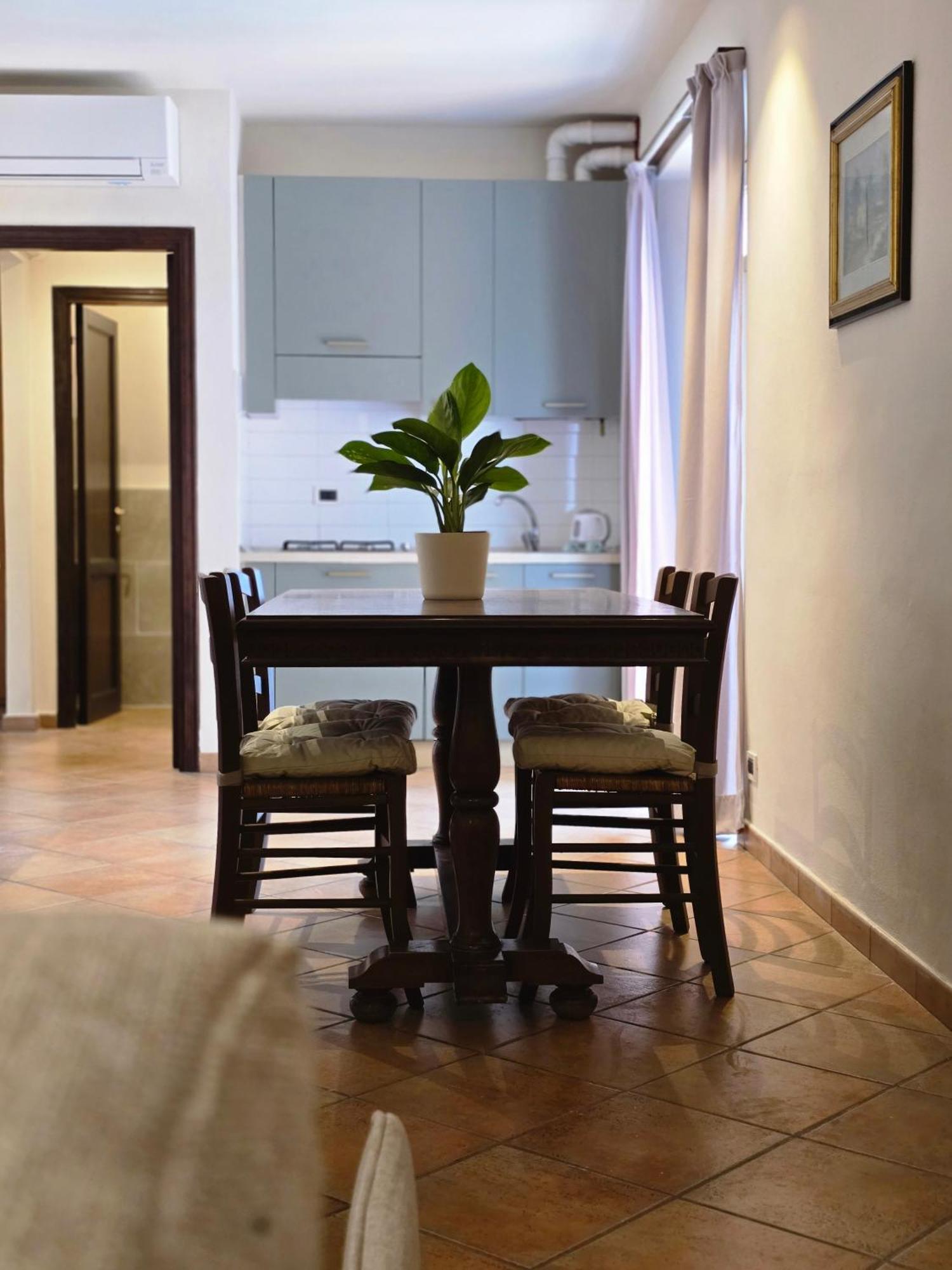 פיאטרה סנטה Residence Internazionale מראה חיצוני תמונה